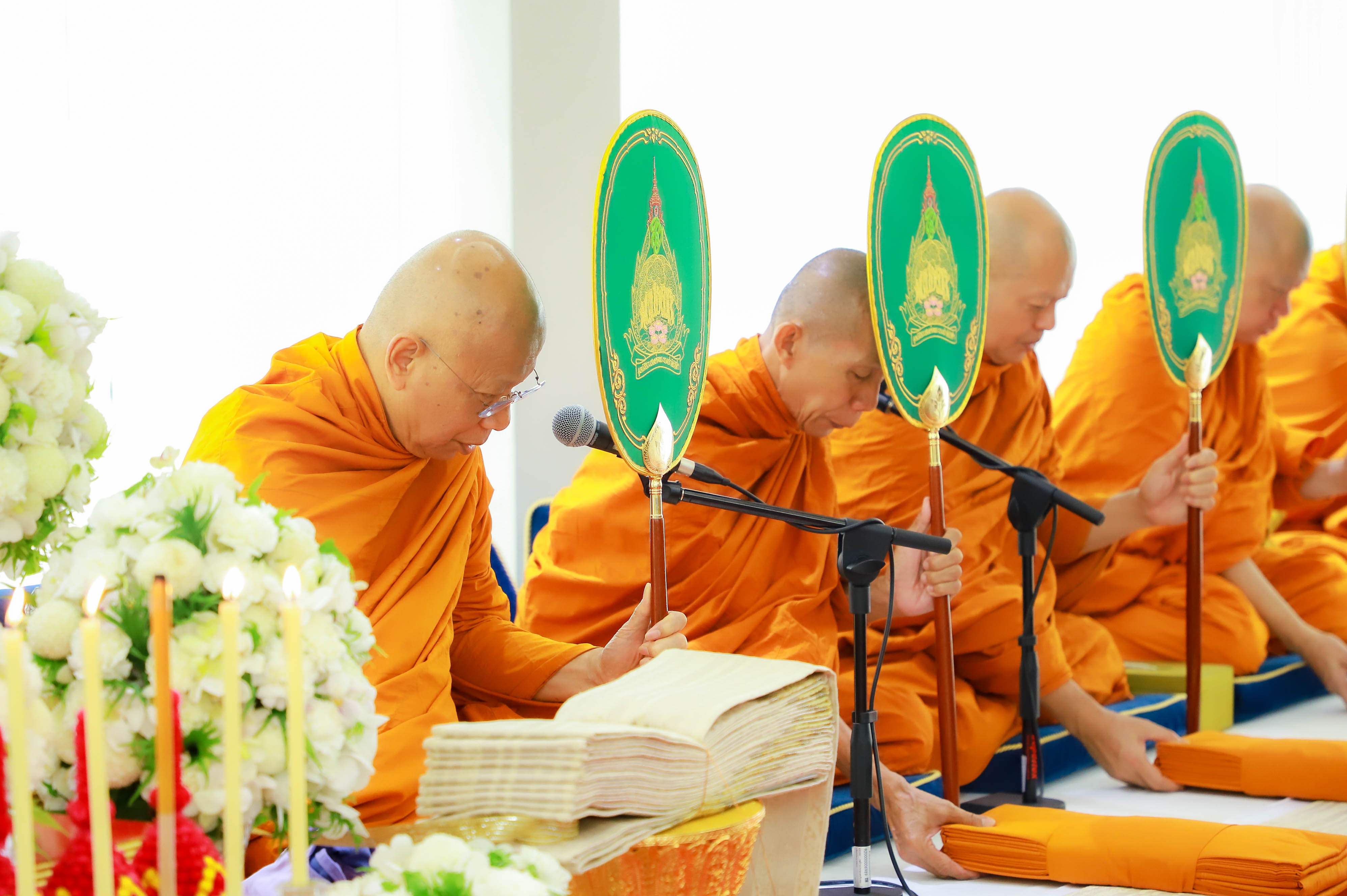 title - ส.ป.ก. เข้าร่วมพิธีเจริญพระพุทธมนต์บำเพ็ญพระราชกุศล ถวายความอาลัยแด่ สมเด็จพระนางเจ้าสิริกิติ์ พระบรมราชินีนาถ พระบรมราชชนนีพันปีหลวง และสมเด็จพระเจ้าลูกเธอ เจ้าฟ้าพัชรกิติยาภา นเรนทิราเทพยวดี กรมหลวงราชสาริณีสิริพัชร มหาวัชรราชธิดา